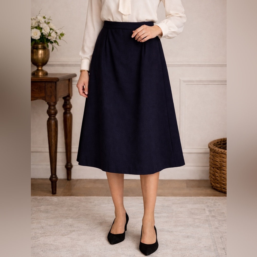 Vintage Royce Ltd New York 100% Wool A-Line Skirt Made in USA Navy sz 12 pockets